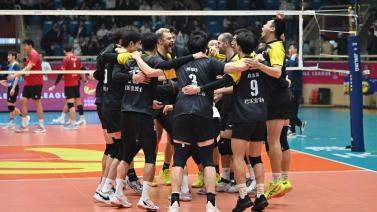 更是一场商 更是一场商